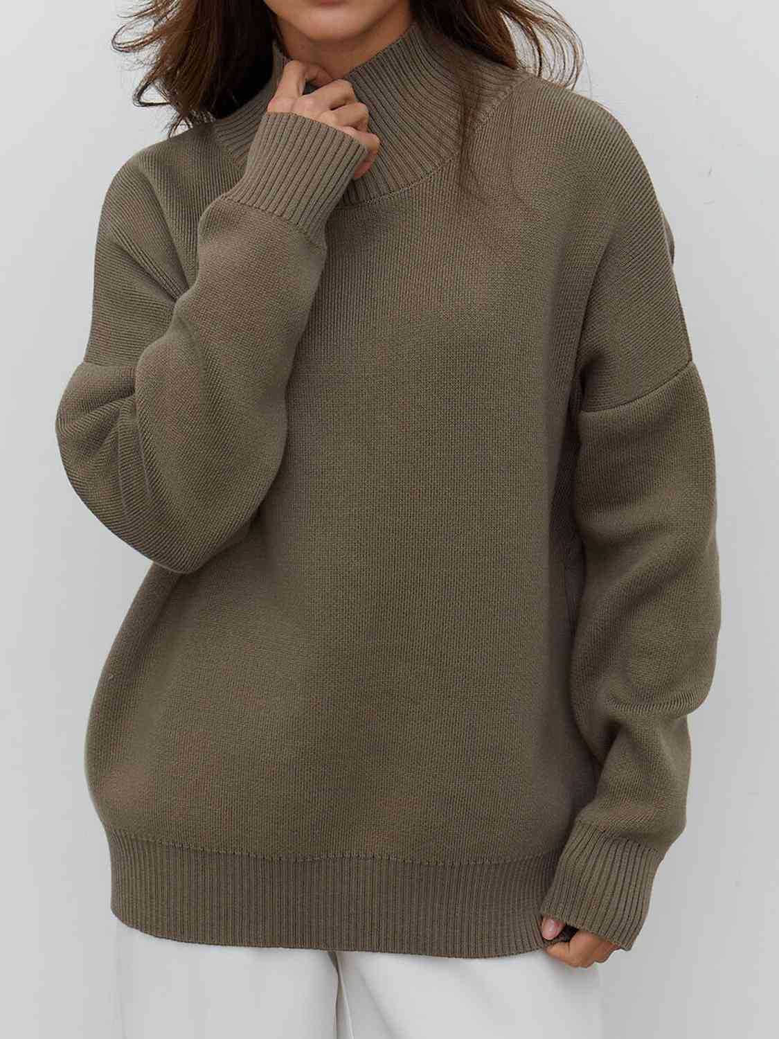 AS | Módní a minimalistický svetr