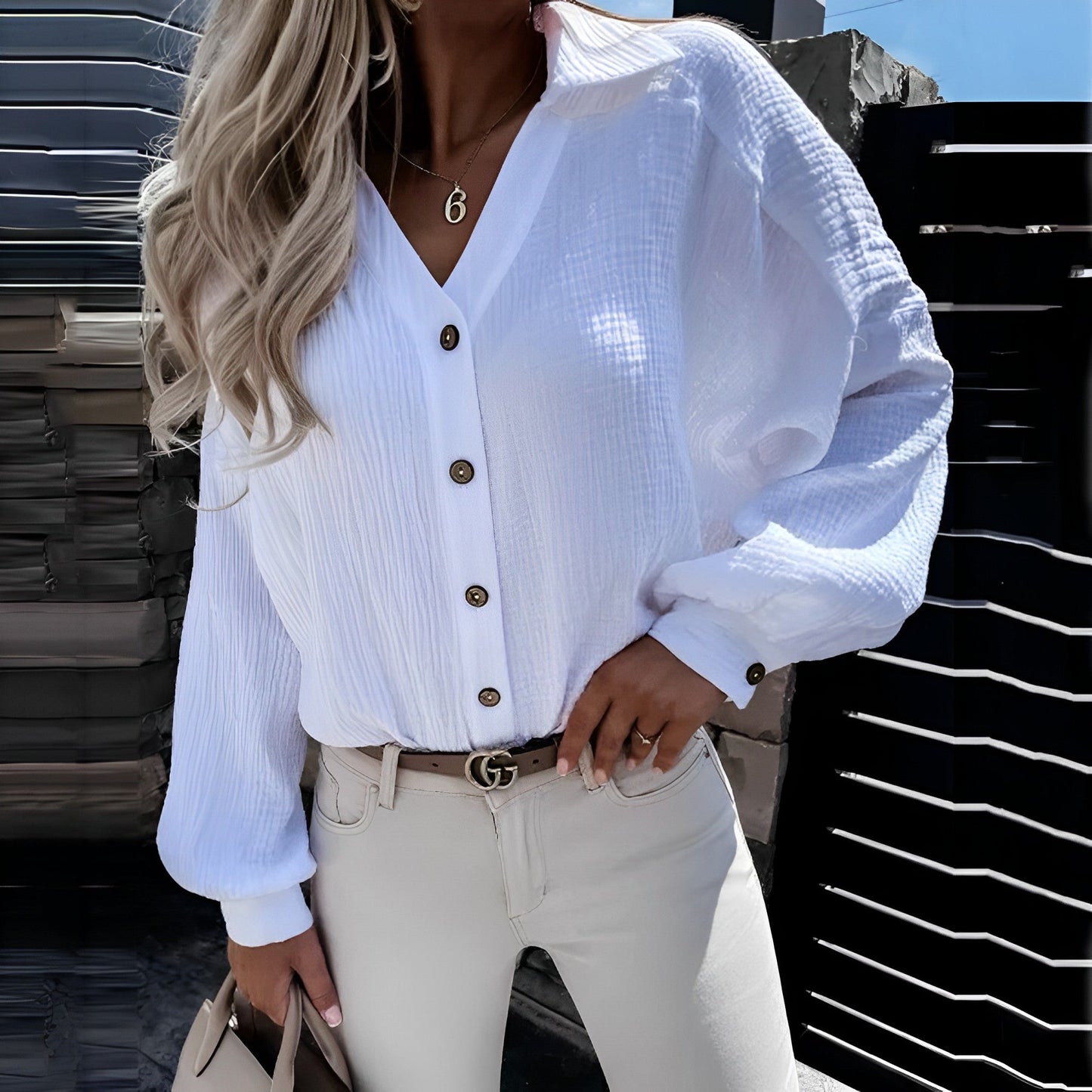 AS | Elegantní a univerzální zimní halenka