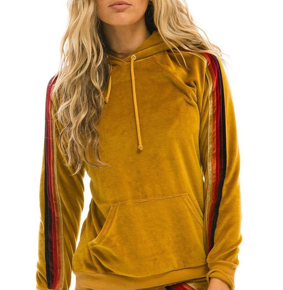 AS | Módní a nenáročná zimní mikina s kapucí