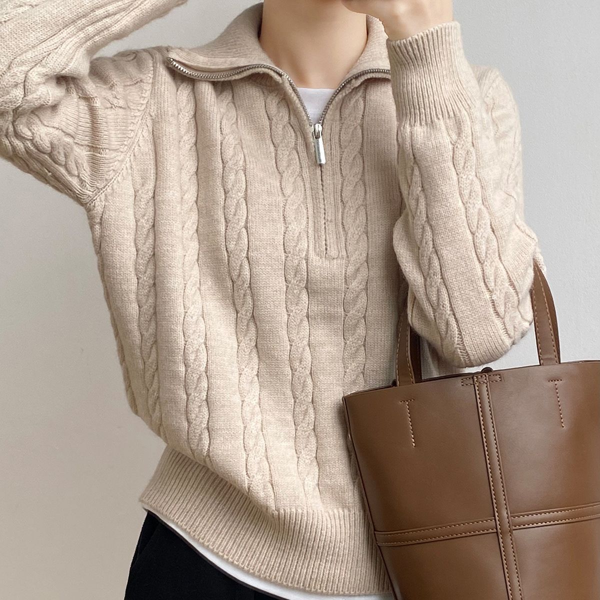 AS | Trendy svetr na zip