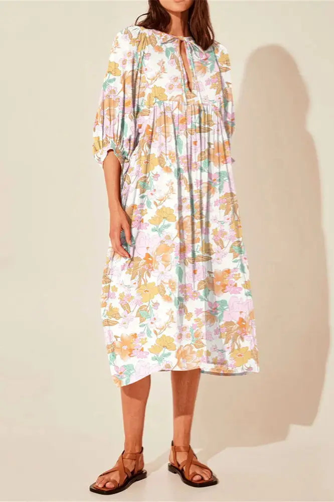 AS | Elegantní a vzdušné šaty