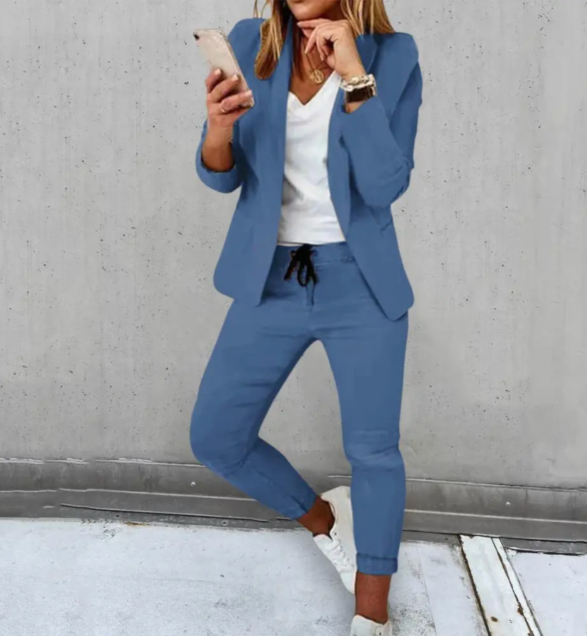 AS | Valeria™ Elegantní blejzrový komplet