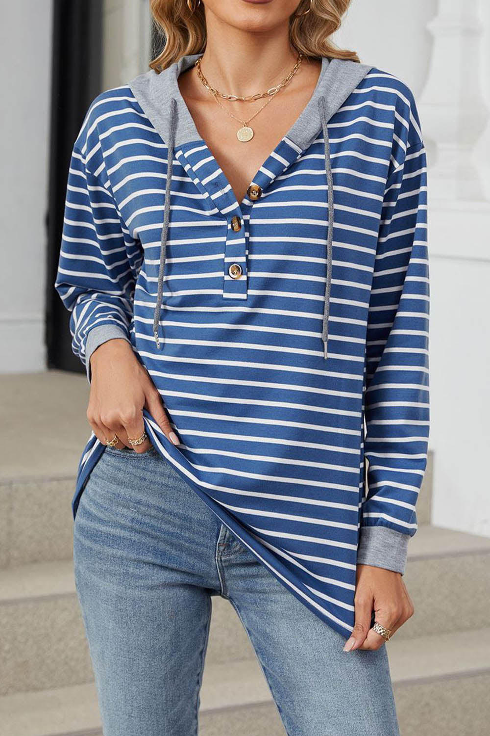 AS | Nadčasová a stylová mikina s kapucí