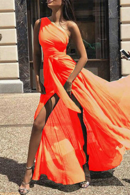 AS | Klasické a elegantní šaty