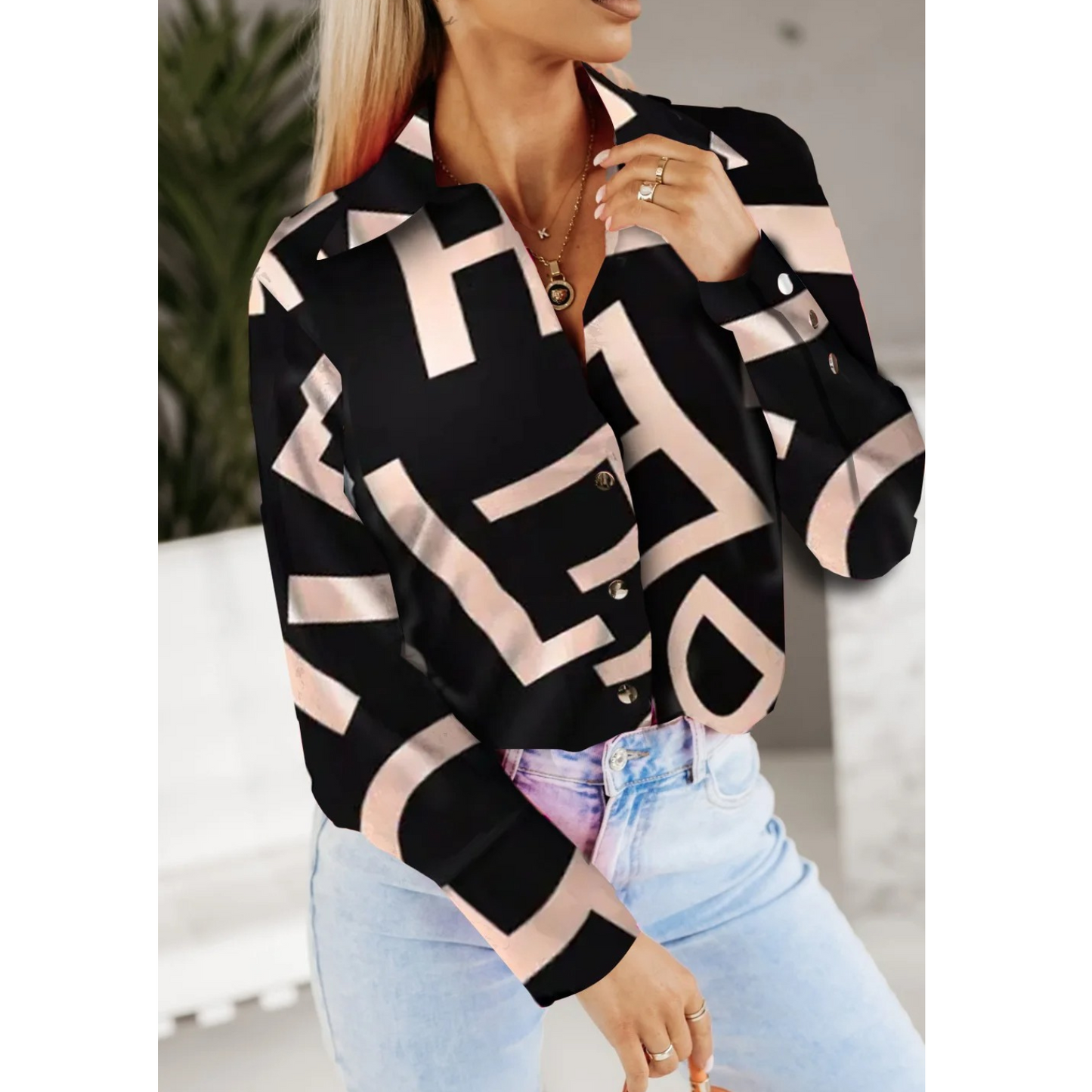 AS | Jednoduchá a stylová zimní halenka