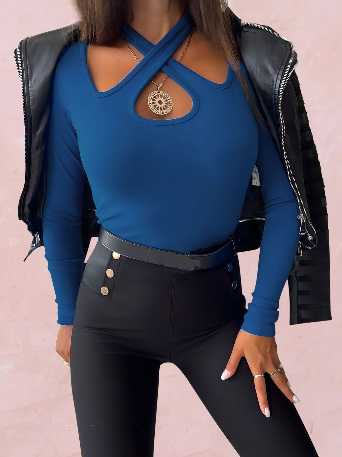 AS | Nekomplikované a stylové zimní tričko