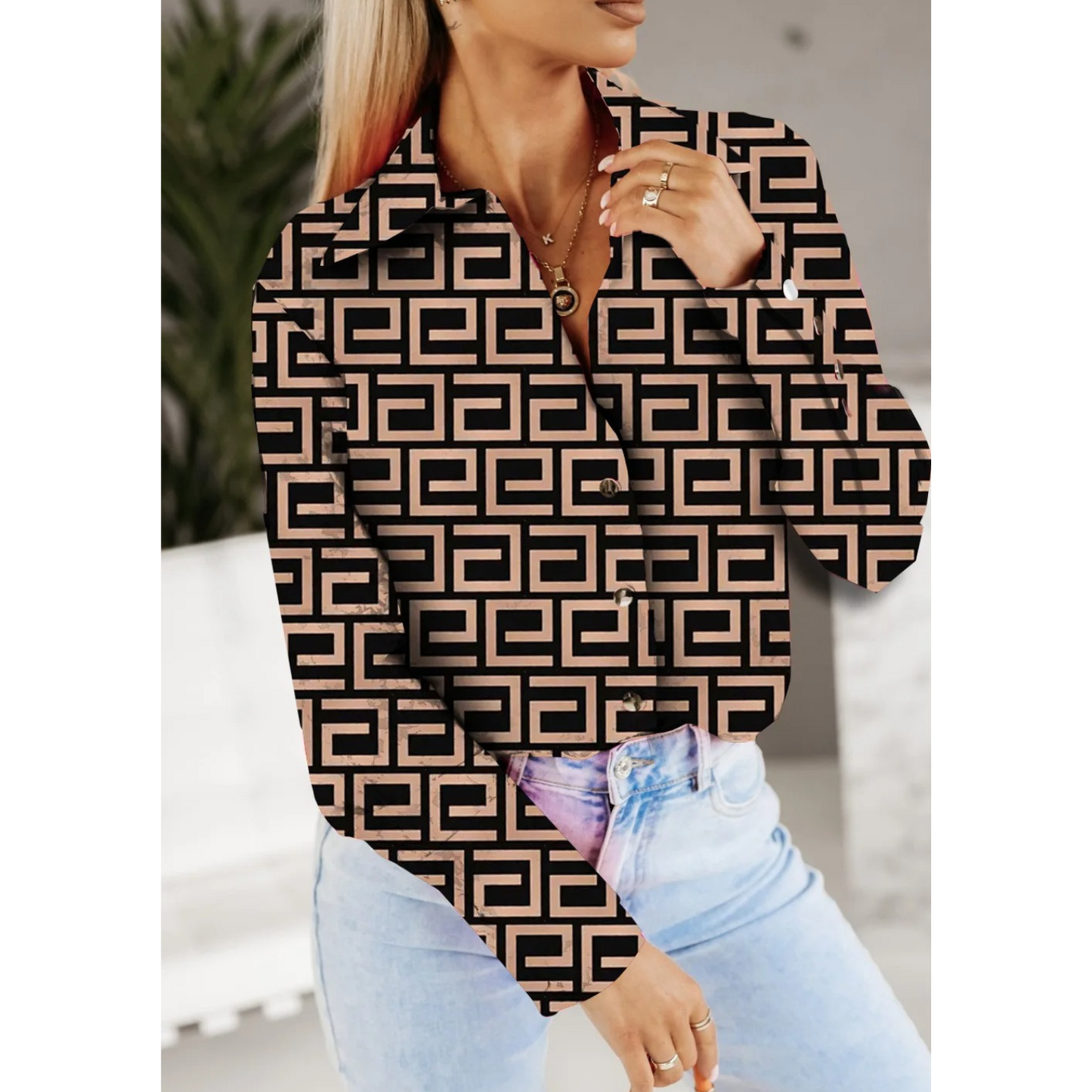 AS | Jednoduchá a stylová zimní halenka