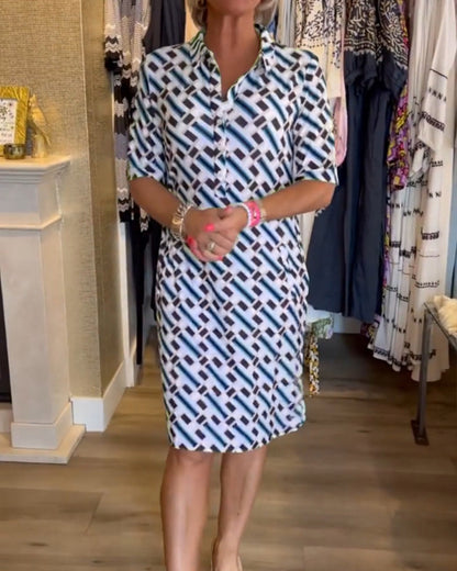 AS | Šaty s geometrickým vzorem a výstřihem do V