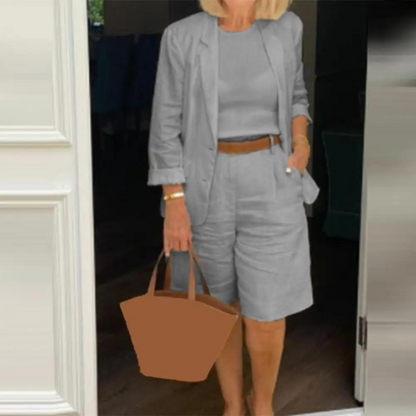 AS | Luxusní dámská souprava bundy a šortek