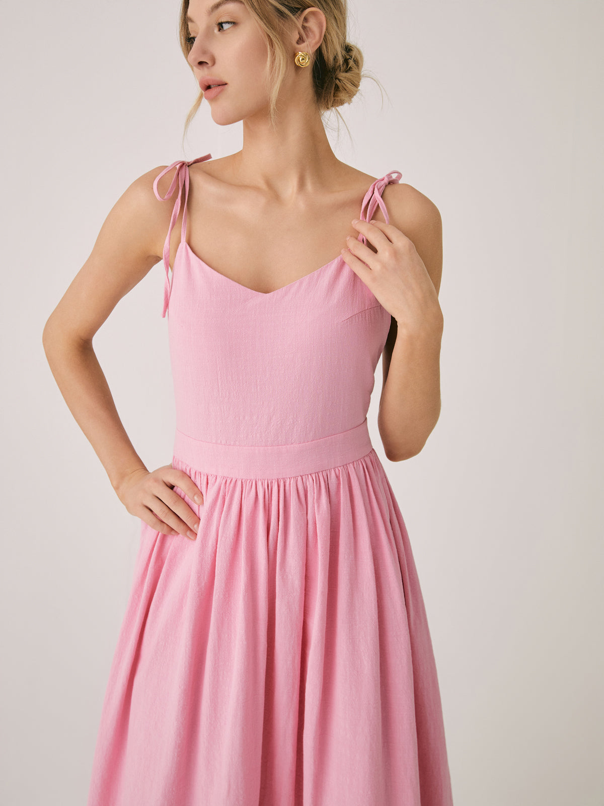 AS | Nadčasové a stylové zimní šaty