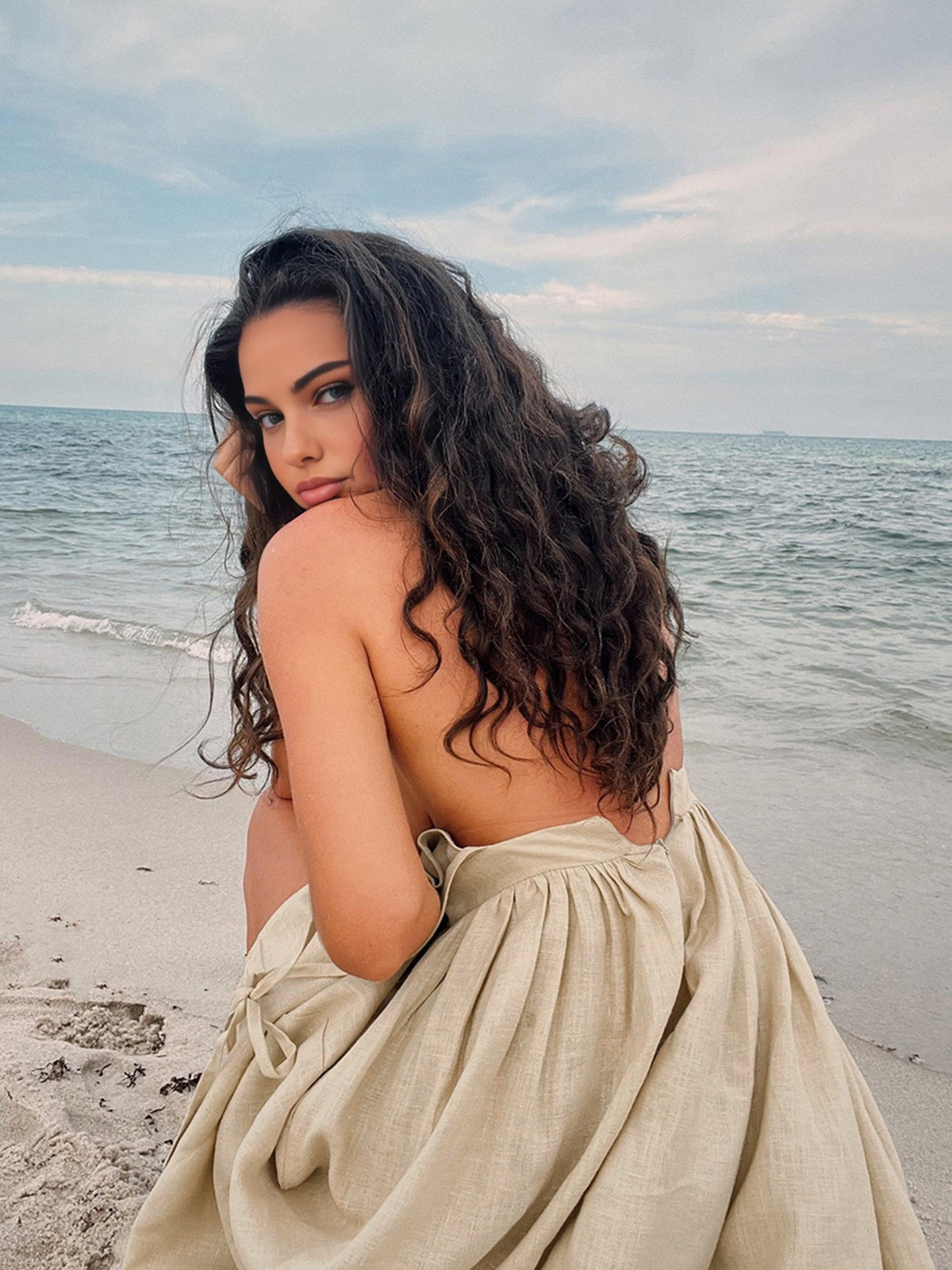 AS | Nadčasové a stylové zimní šaty