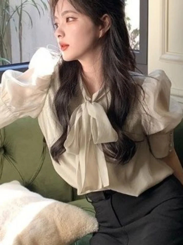 AS | Klasická a pohodlná všeobecná halenka