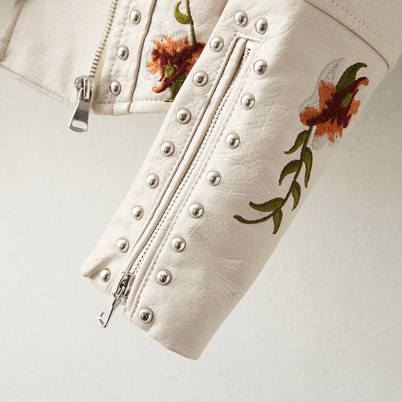 AS | Módní a minimalistická zimní bunda