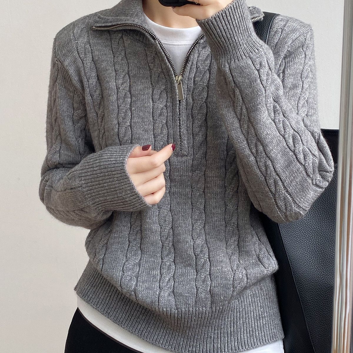 AS | Trendy svetr na zip