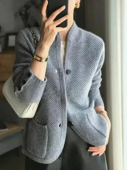 AS | Nekomplikovaný a elegantní kabát