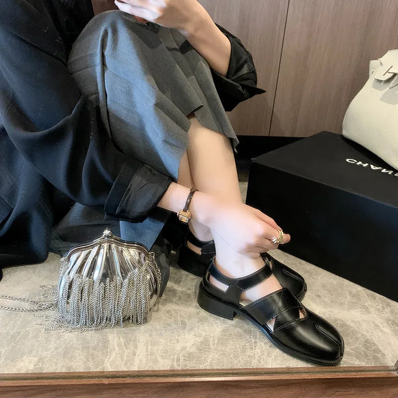 AS | Kožené sandály s dělenou špičkou