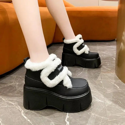 Podpůrné a trendy ortopedické Podpatky