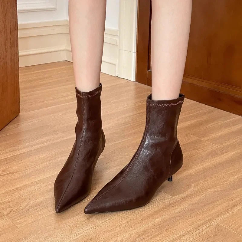 Podpůrné a trendy ortopedické Podpatky