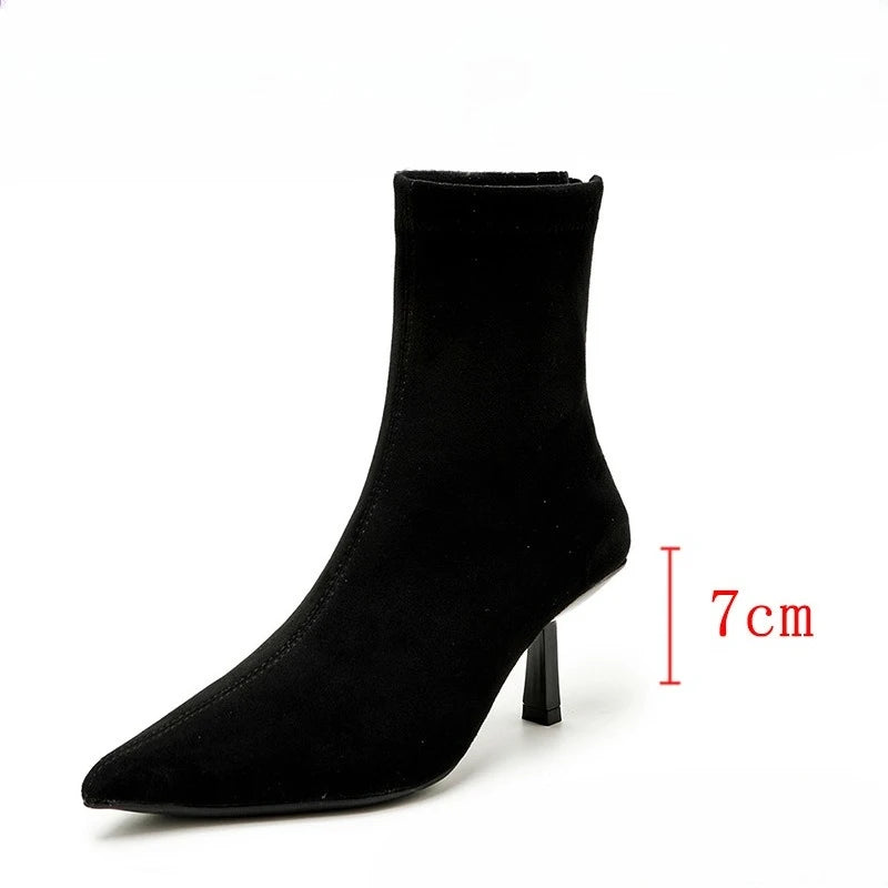 Podpůrné a trendy ortopedické Boty