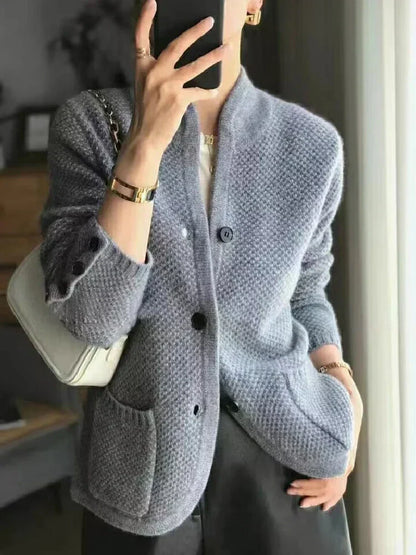 AS | Elegantní a univerzální zimní svetr