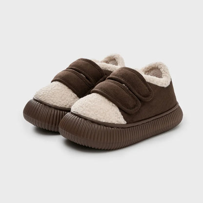 Podpůrné a trendy ortopedické Papuče