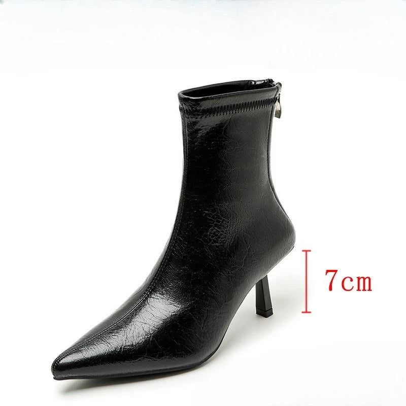 Podpůrné a trendy ortopedické Boty