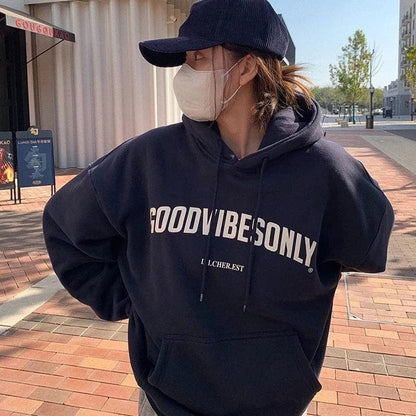 AS | Klasická a pohodlná zimní mikina s kapucí