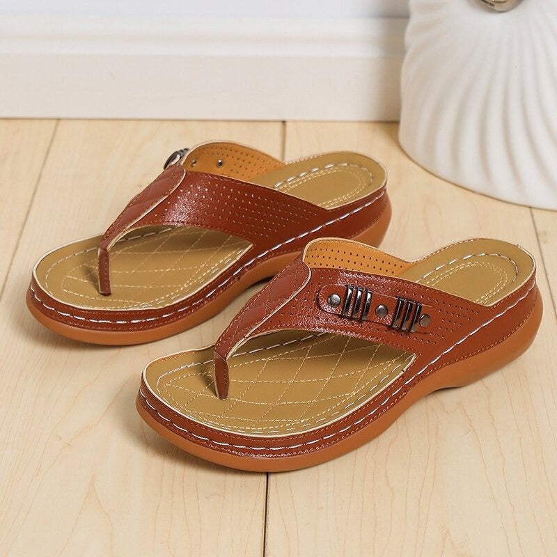 AS | Moderní a lehké sandály