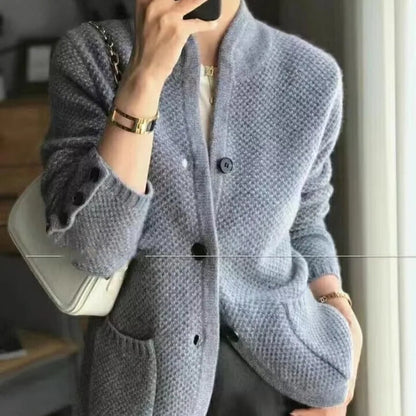 AS | Elegantní a univerzální svetr pro všeobecné použití