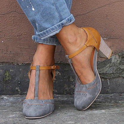 AS | T-strap Round Toe Chunk boty Sandály