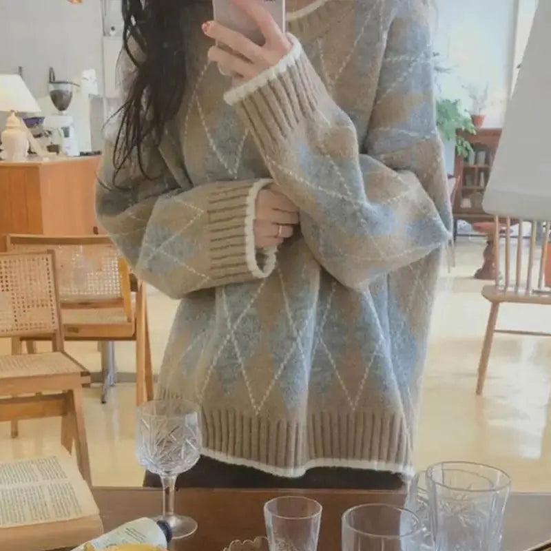 AS | Trendy kostkovaný volný svetr