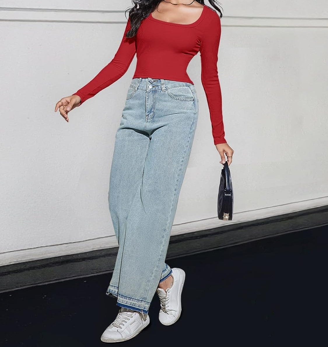 AS | Crop top s dlouhými rukávy a čtvercovým výstřihem 2024