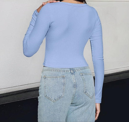 AS | Crop top s dlouhými rukávy a čtvercovým výstřihem 2024